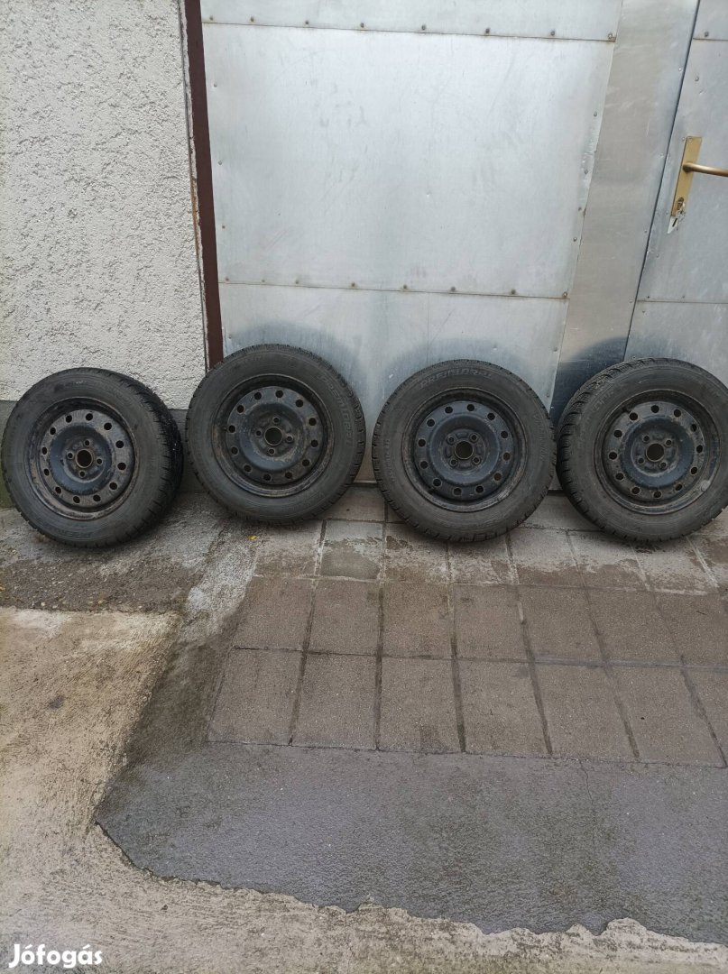 Suzuki swift  téli gumi