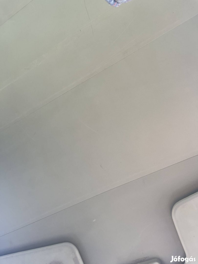 Suzuki swift alkatrész 