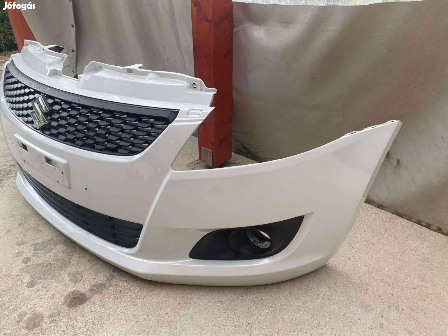 Suzuki swift első lökhárító