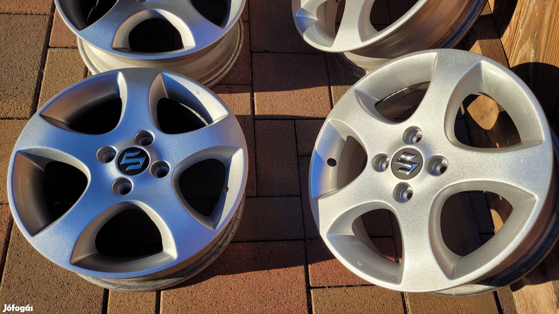 Suzuki swift gyári alufelni szett 15" col tip-top