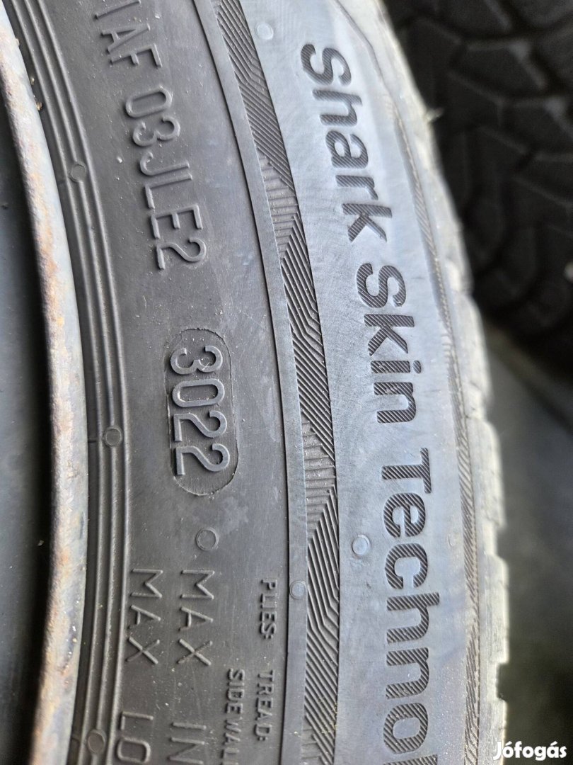 Suzuki swift gyári télikerék garnitúra 