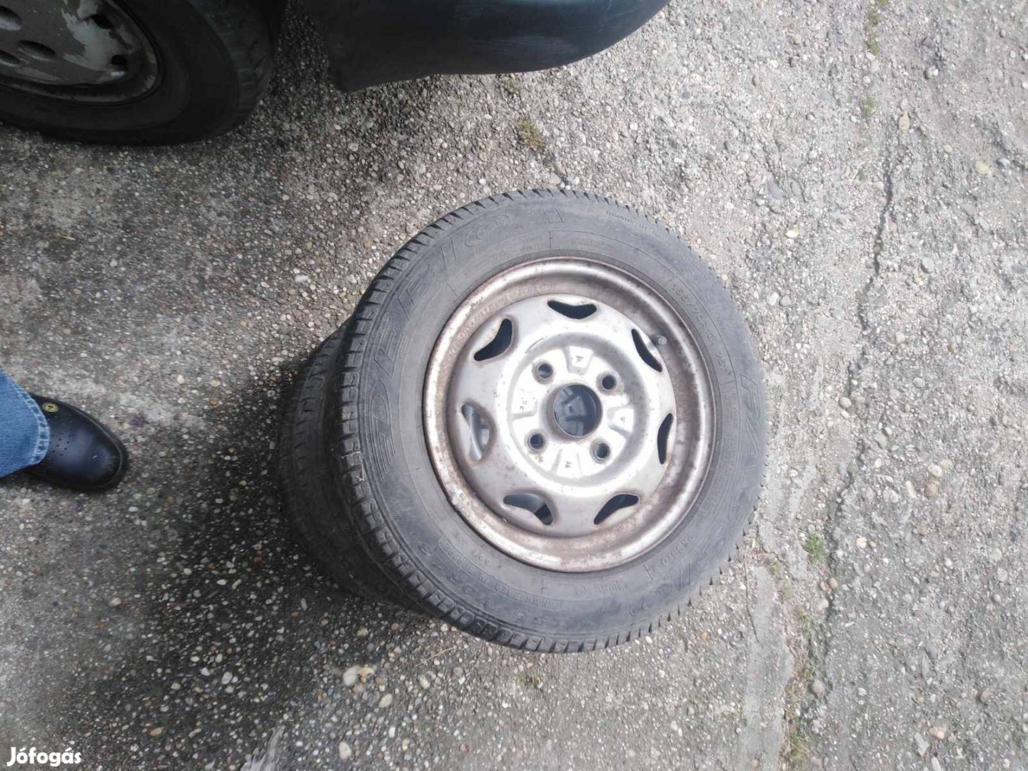 Suzuki swift nyári gumik eladóak