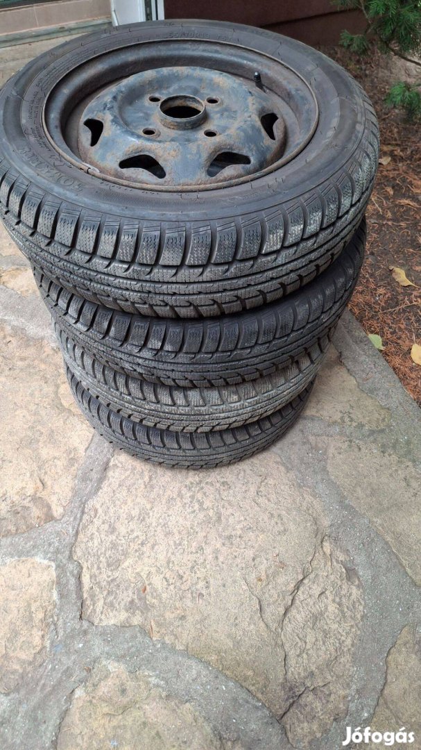 Suzuki swift téligumi