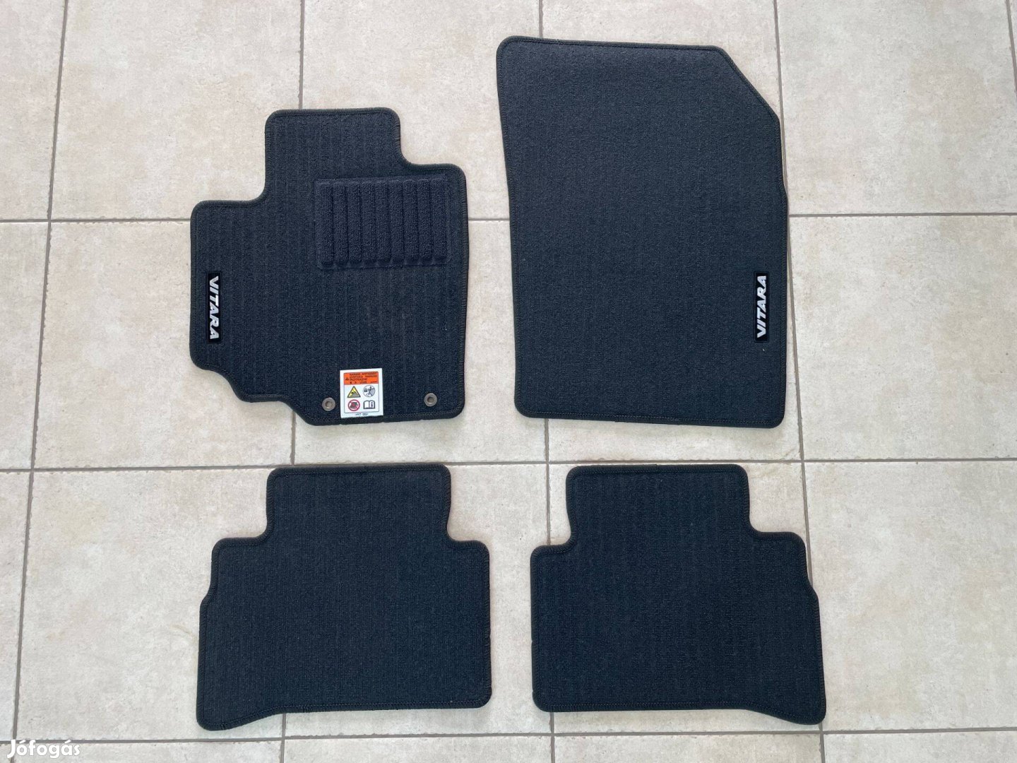 Suzuki szövet szőnyegek