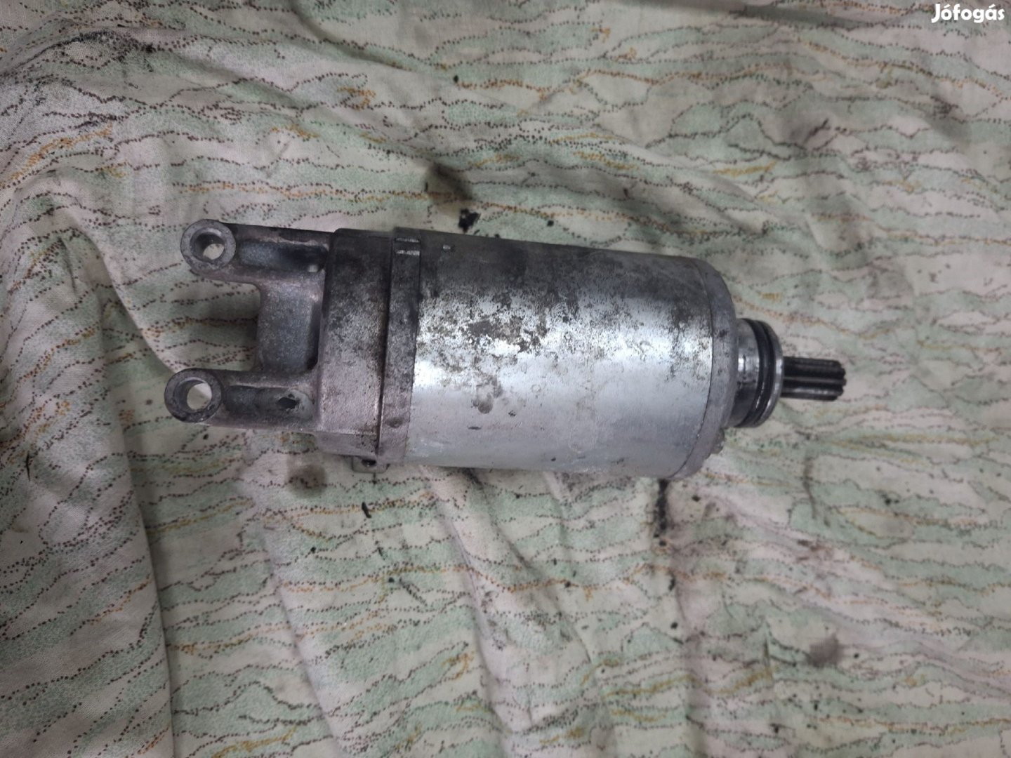 Suzuki uh Burgman Epicuro,  Sixteen önindító