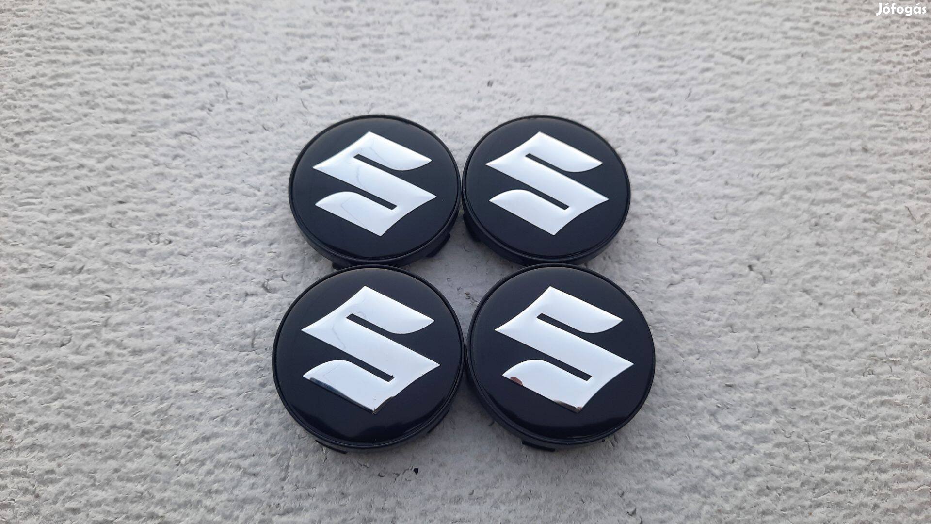 Suzuki új felni díszkupak közép felnikupak kerékagy kupak 56mm