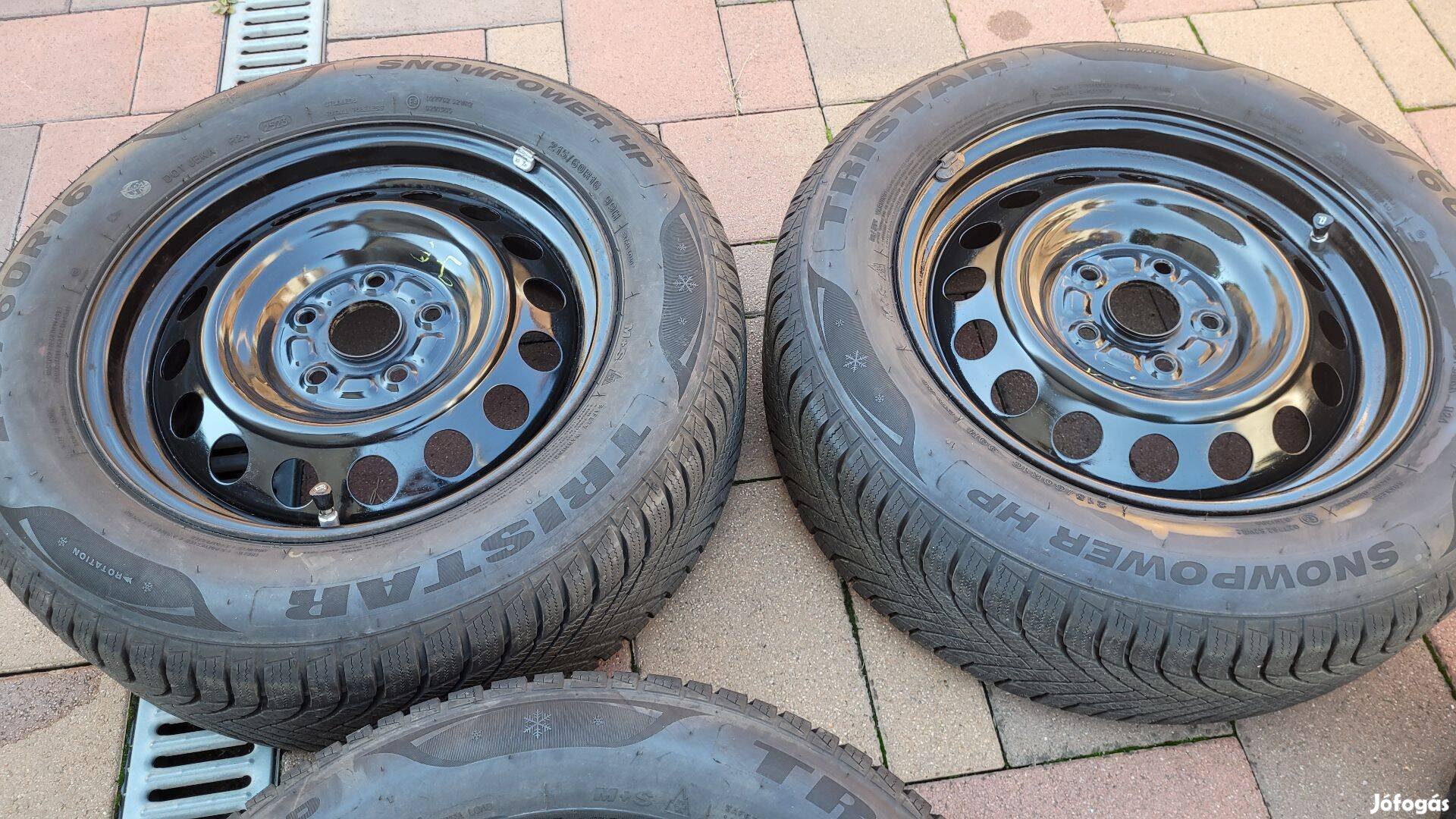 Suzuki vitara 215/60 R16 téli szett 2023as gumik, jeladók