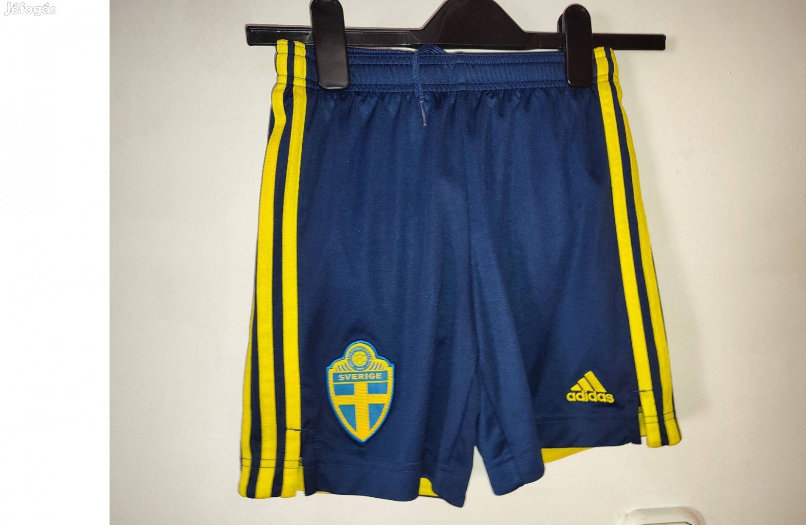 Svéd válogatott eredeti adidas sötétkék gyerek rövid nadrág
