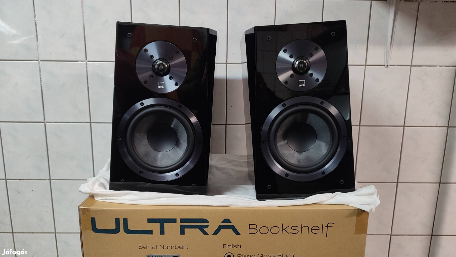 Svs ultra bookshelf