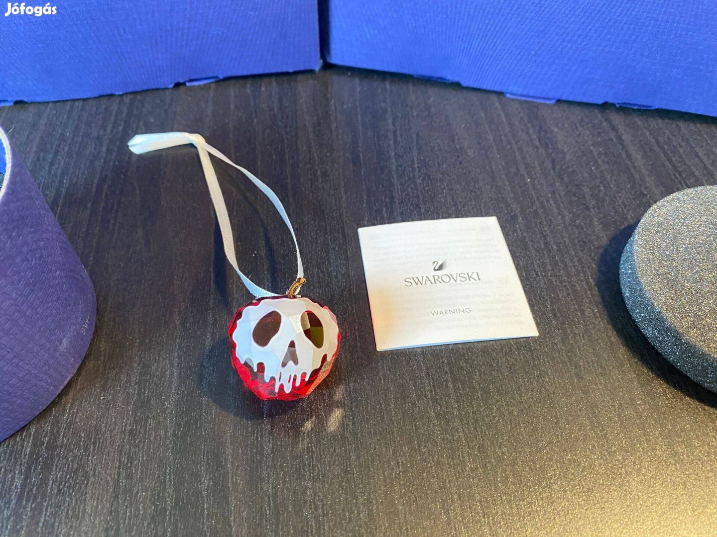 Swarovski Mérgezett alma függő dísz