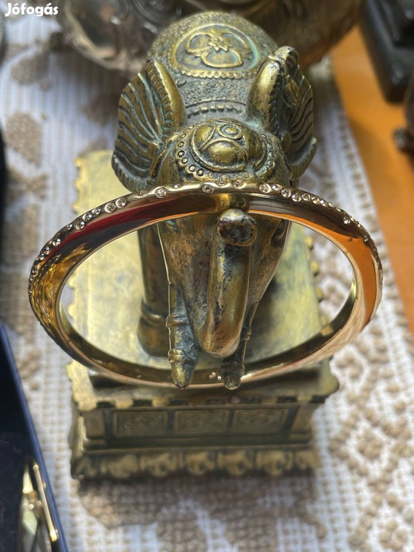 Swarovski szett, külön is eladó: fülbevaló, nyaklánc, karkötő, gyűrű