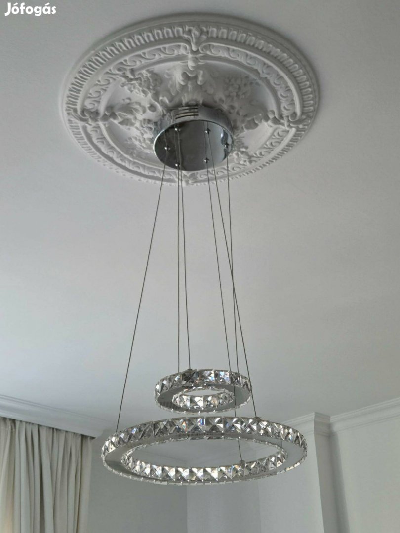 Swarowski csillár lógó