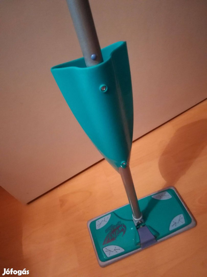 Swiffer felmosó, tartállyal, olcsón. /69