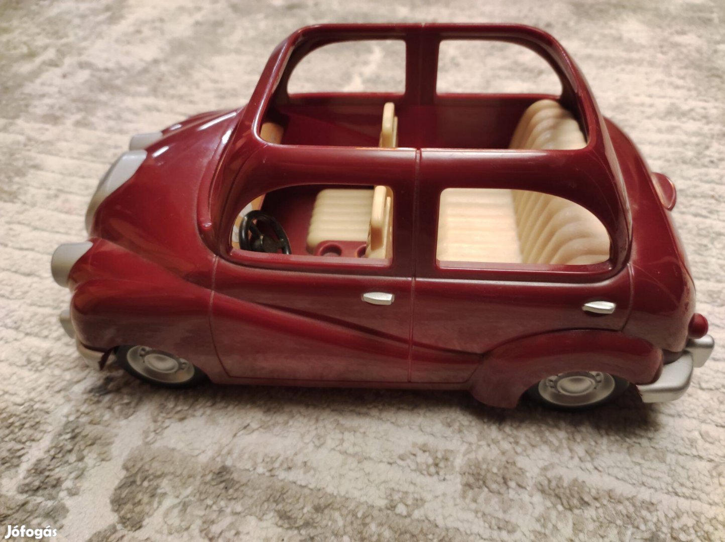 Sylvanian family családi autó
