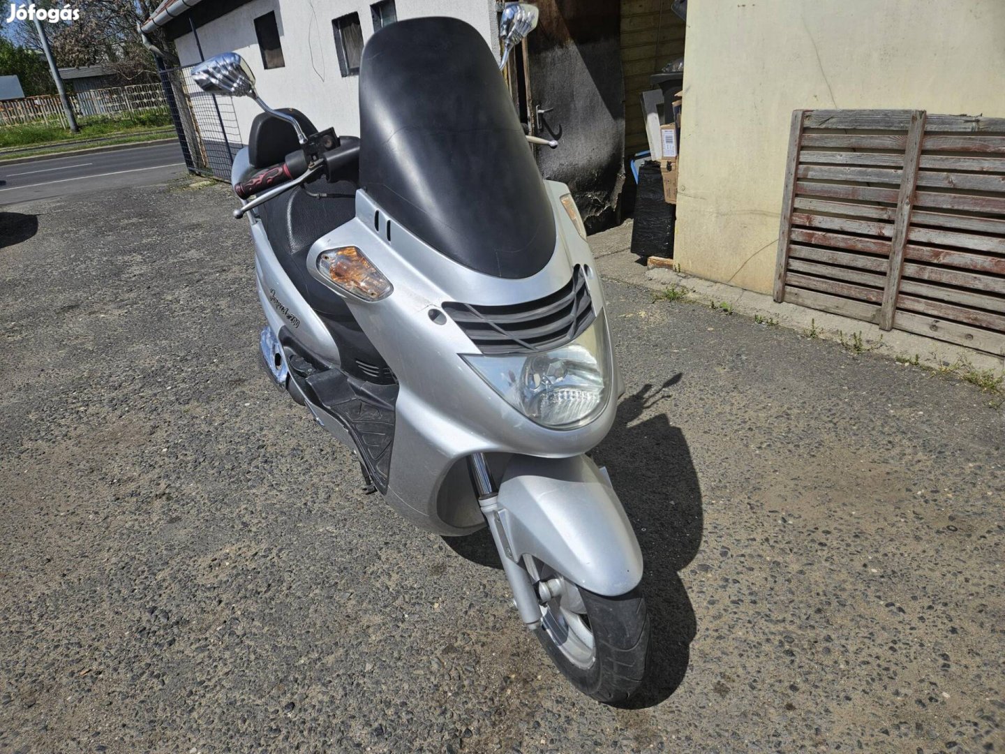 Sym Joyride 200
