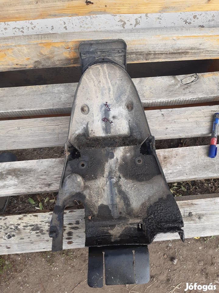 Sym jet x euro hátsó sárvédő