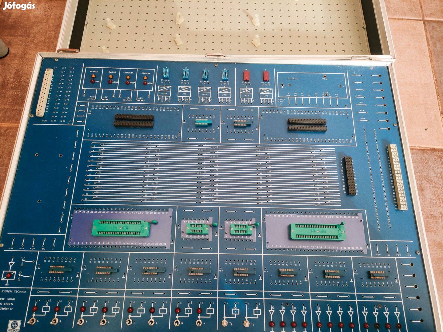 Systemtechnik IC Experimenter 3525