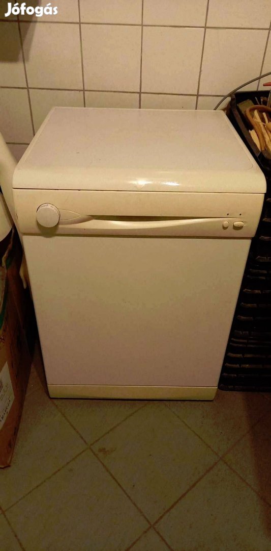 Szabadon álló mosogatógép Budafokon eladó