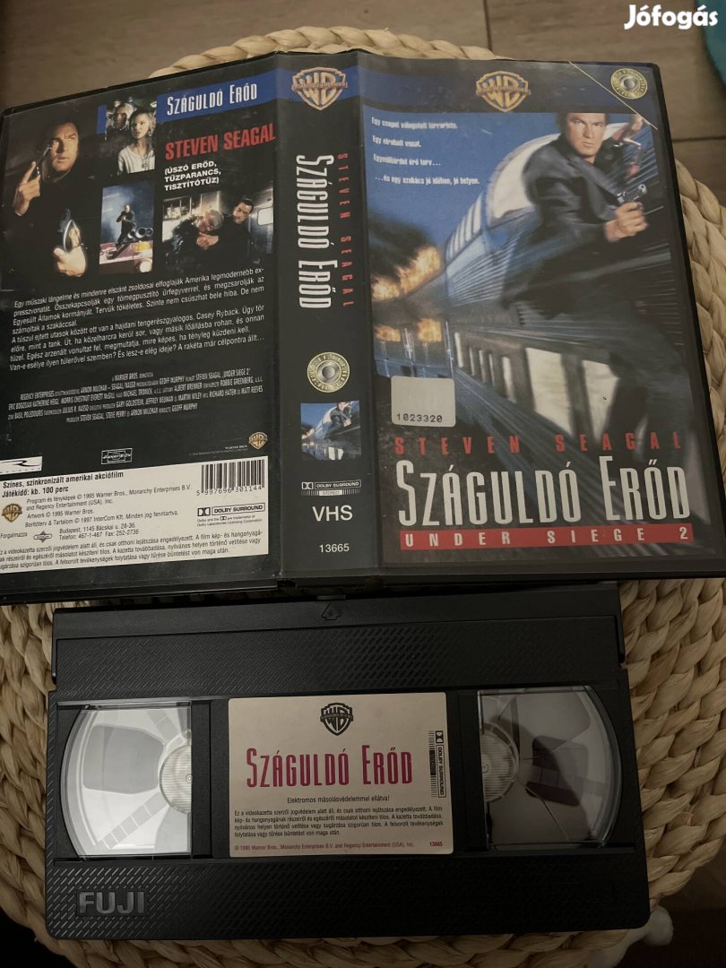 Száguldó erőd vhs