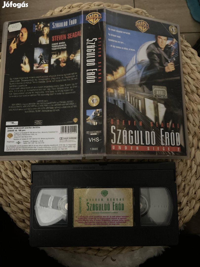 Száguldó erőd vhs m