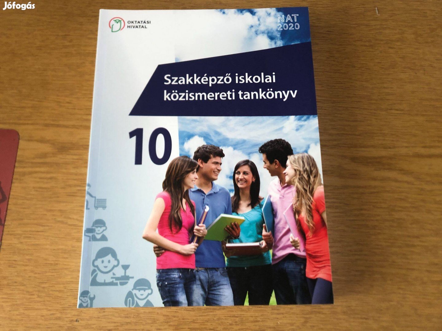 Szakképző iskolai közismereti tankönyv 10