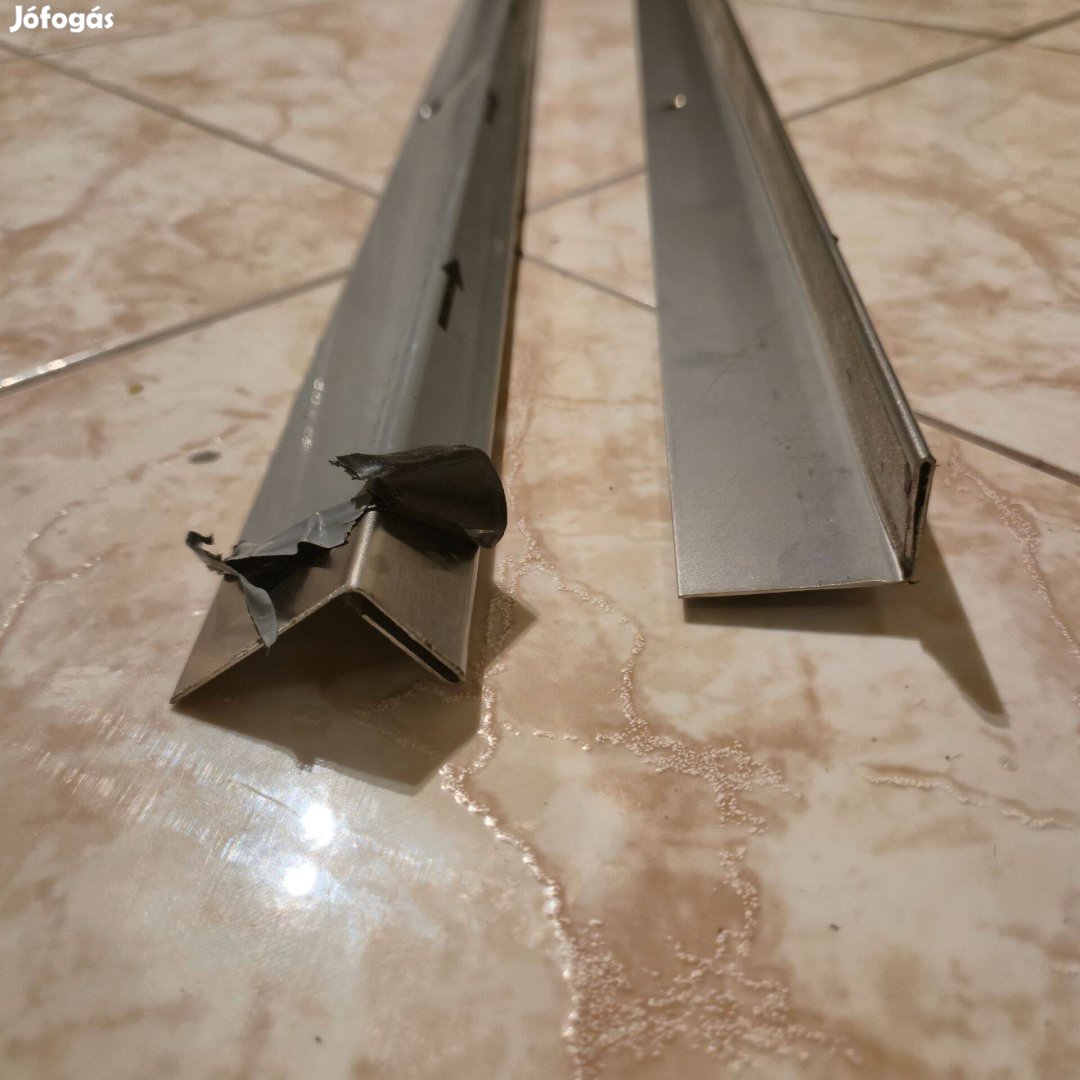 Szálcsiszolt Inox Acél Sarok Elem