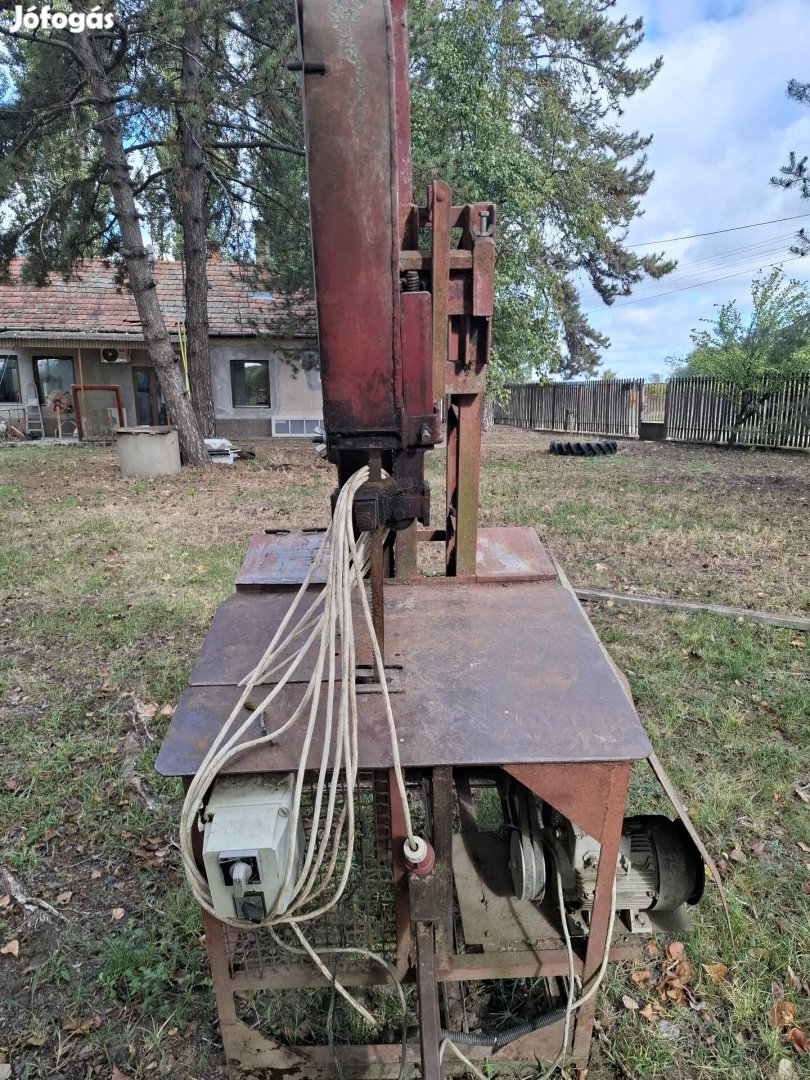 Szallagfürész azonnal használható állapotban