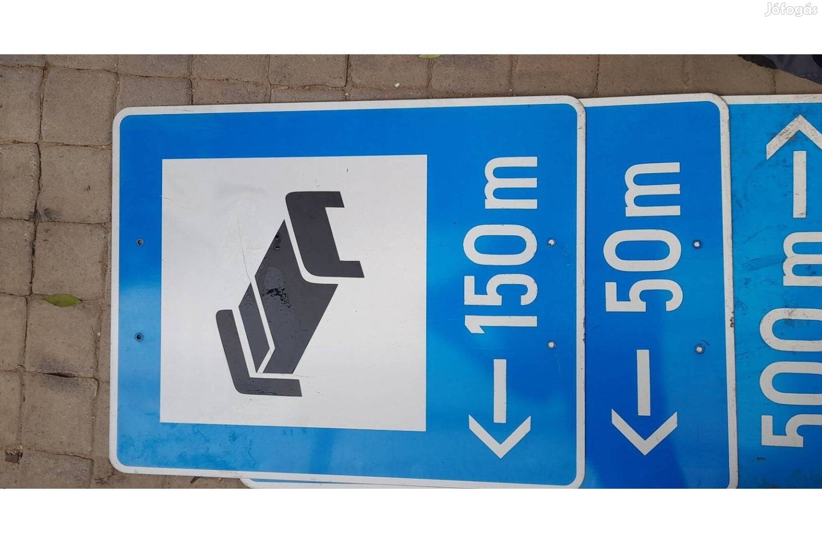 Szálláshely aluminium táblák