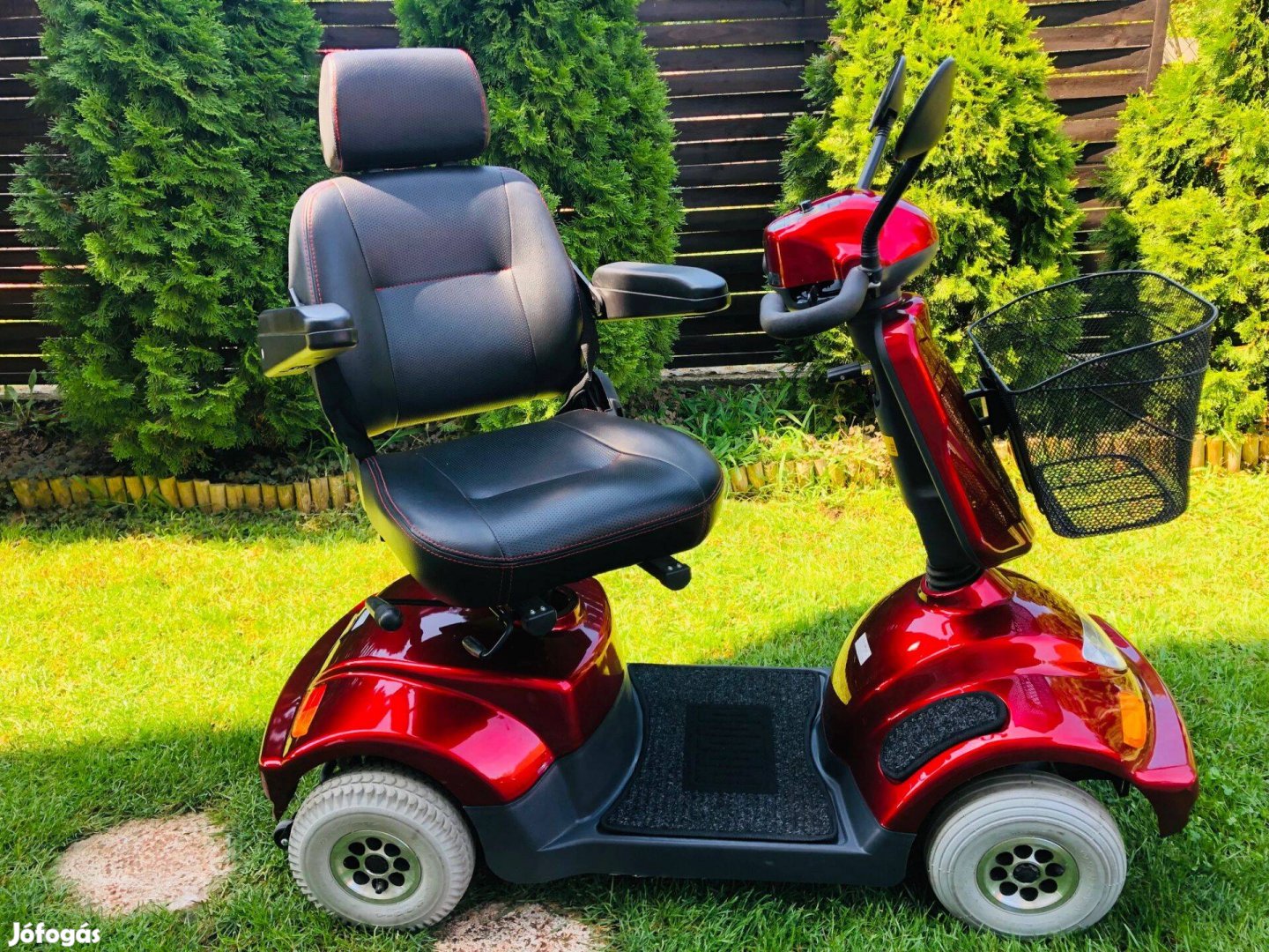 Szállítással2025 Elektromos MOPED Rokkantkocsi Rokkant Kocsi Mopedautó