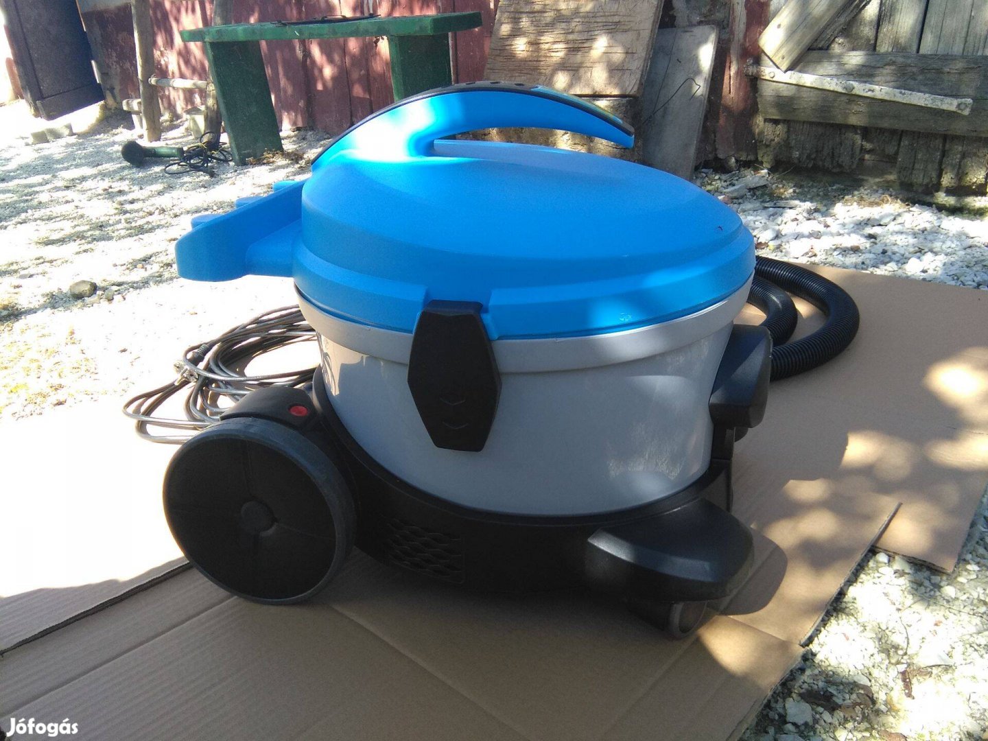 Szálloda apartman porszívó