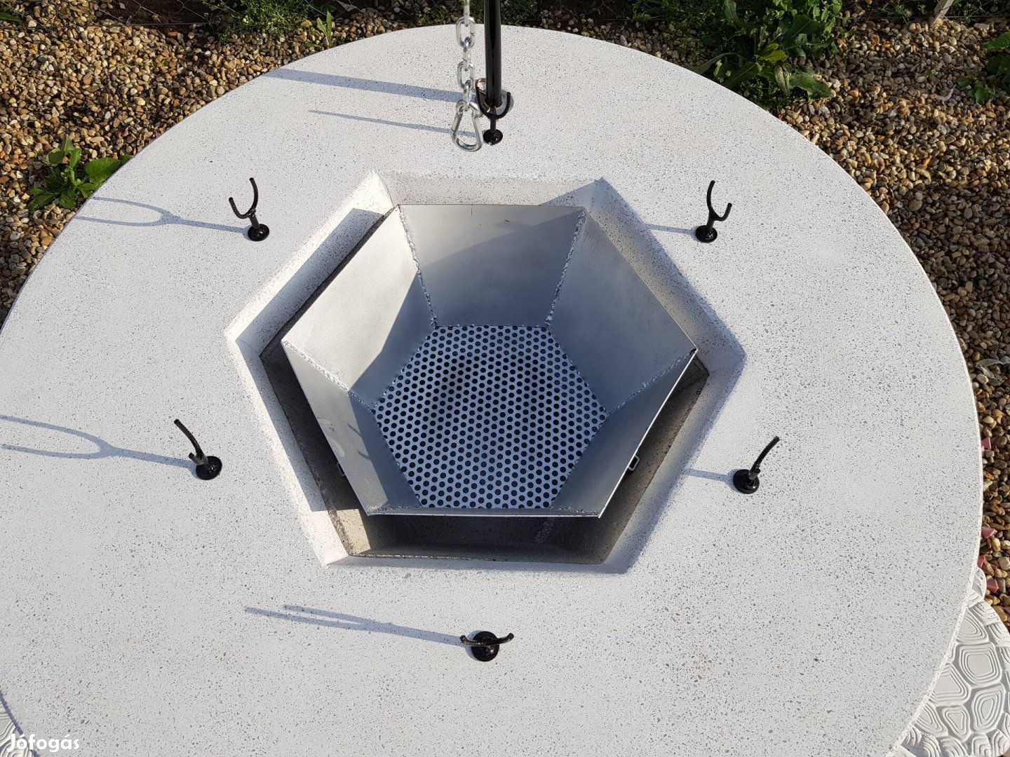 Szalonnasütő Bográcsozó műkő