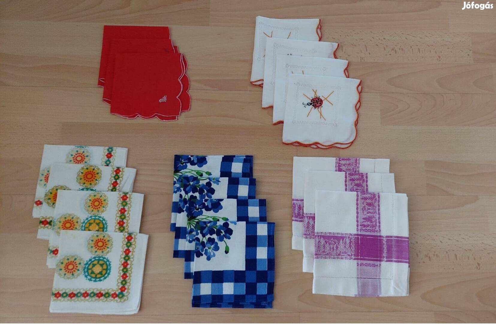 Szalvéta, karton anyagból, 2 fajta