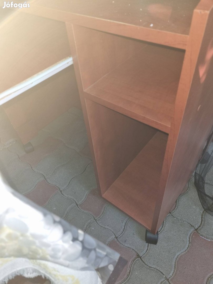 Számítógép asztal eladó 