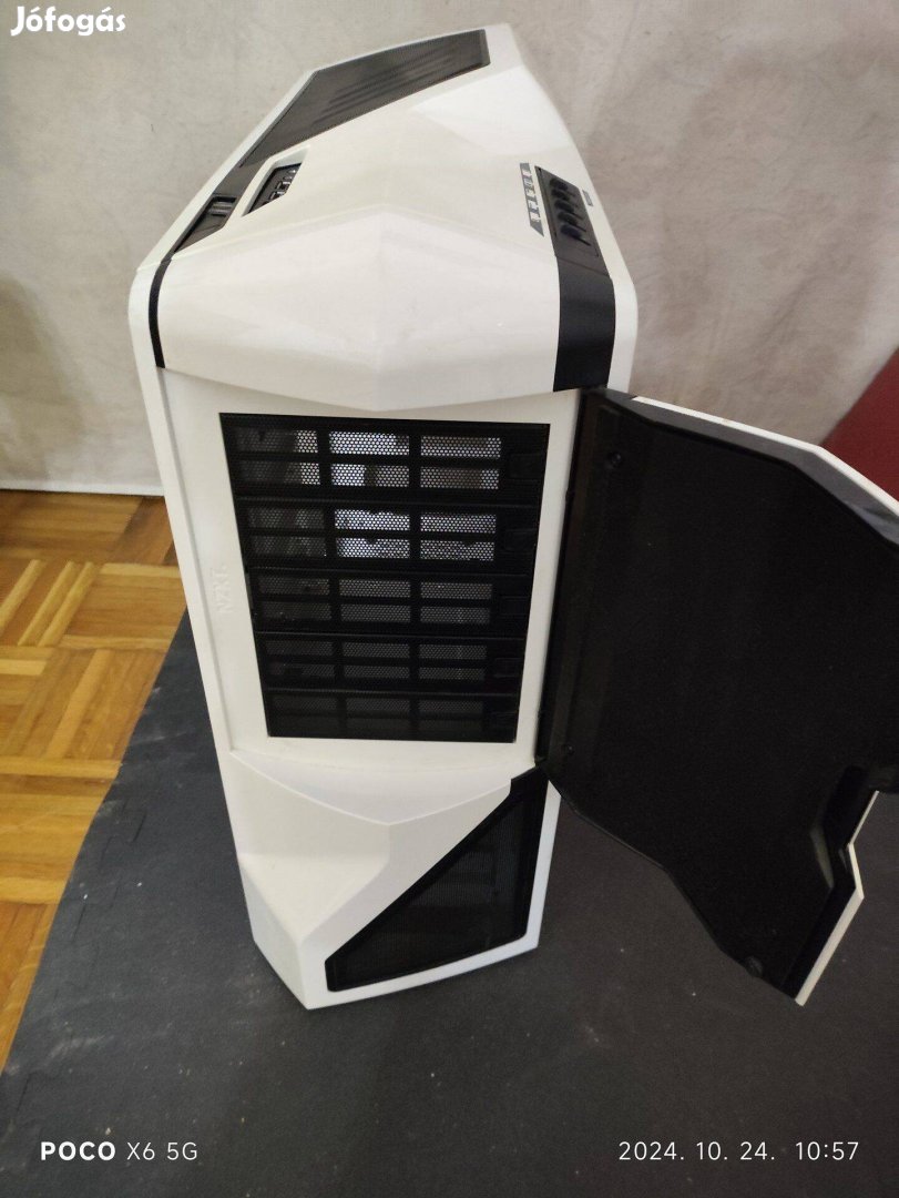 Számítógép ház Nzxt 410 big tower