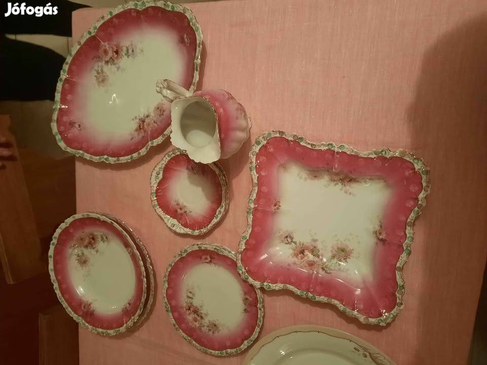 Számozott gyönyörű pink étkészlet