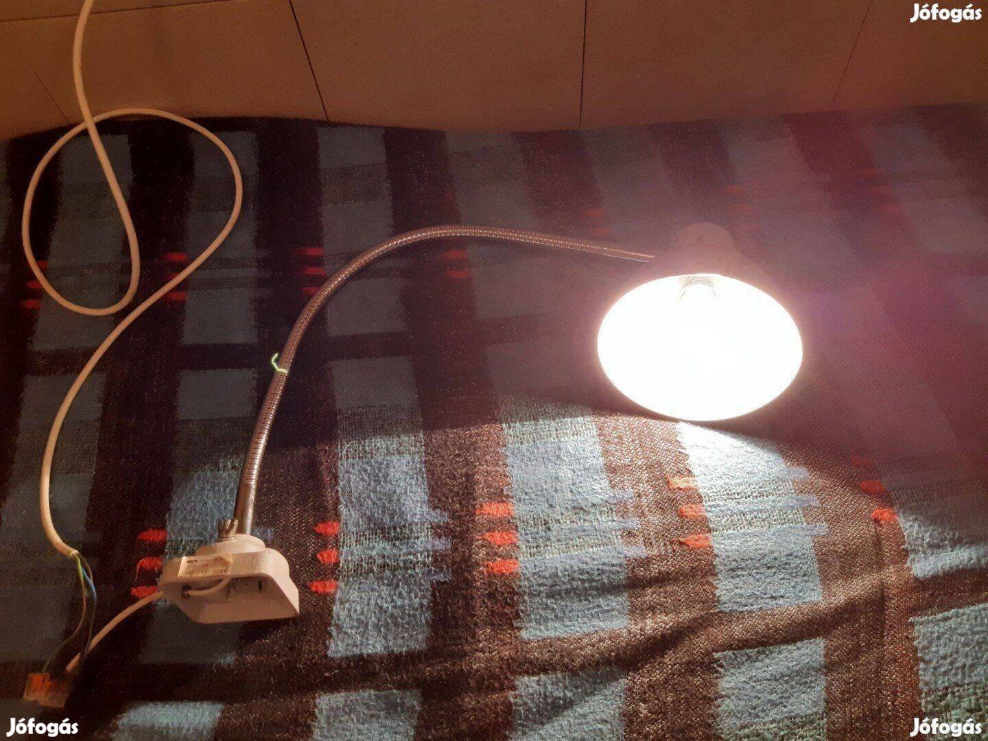 Szarvasi, 24V os géplámpa