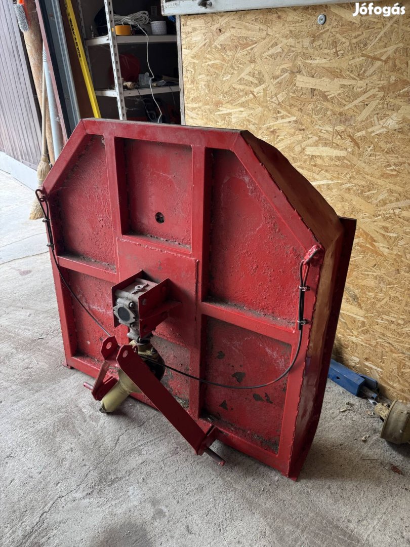 Szárzúzó ,magasgazvágó 