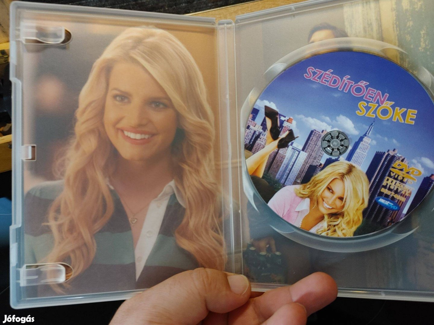 Szédítően szőke jessica Simpson dvd