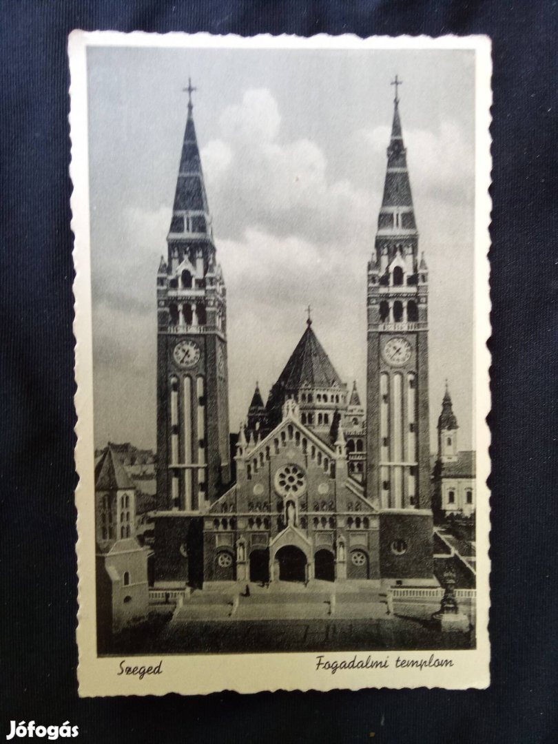 Szeged Fogadalmi templom postatiszta képeslap -Barasits 