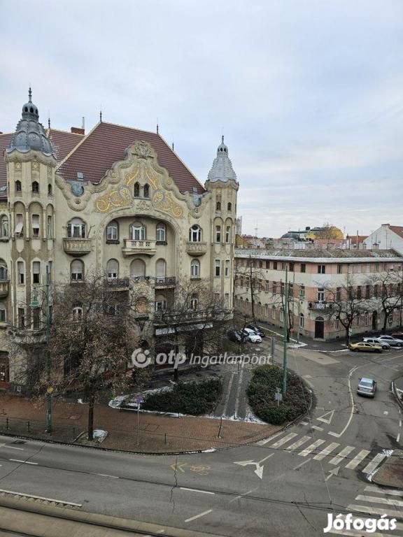Szeged Tisza Lajos krt. tégla lakás + 9,2 mft garázs eladó!