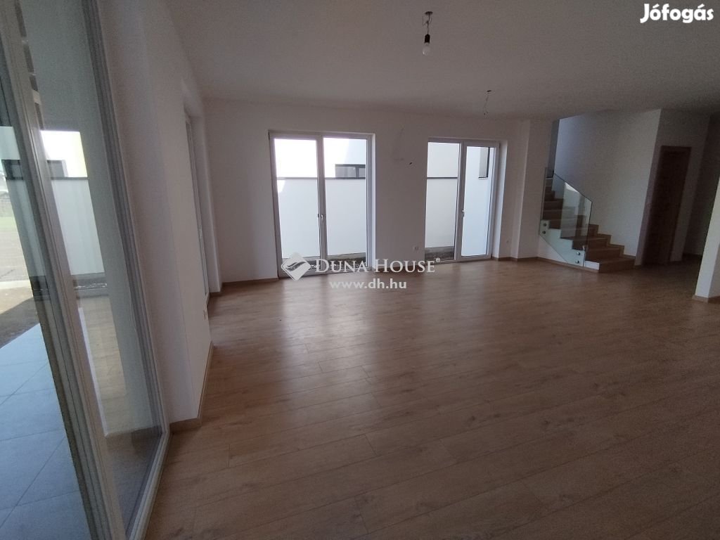 Szegedi eladó 170 nm-es ház