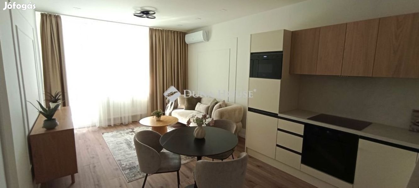 Szegedi eladó 56 nm-es lakás