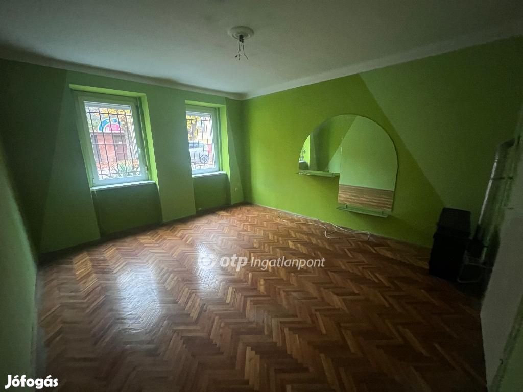 Szegedi eladó 73 nm-es lakás