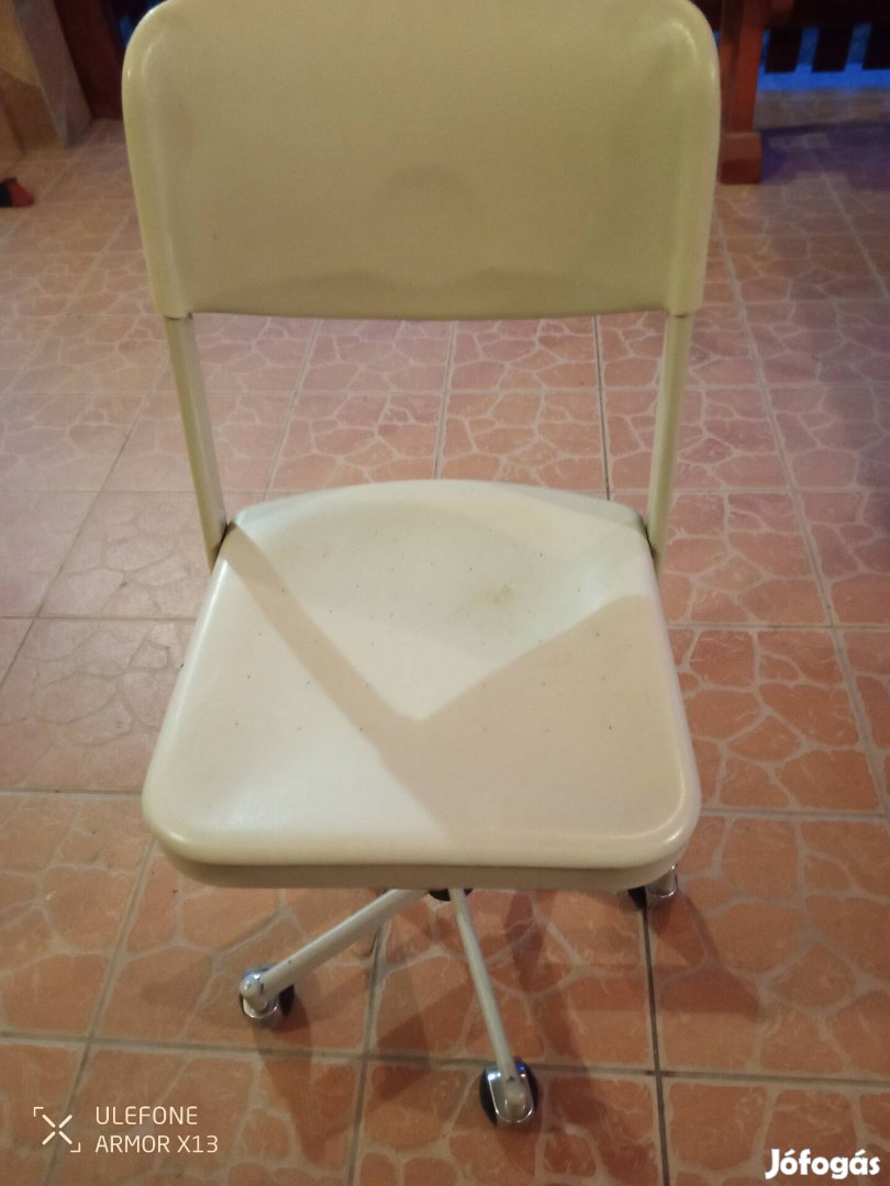 Szék, forgószék szürke eladó 