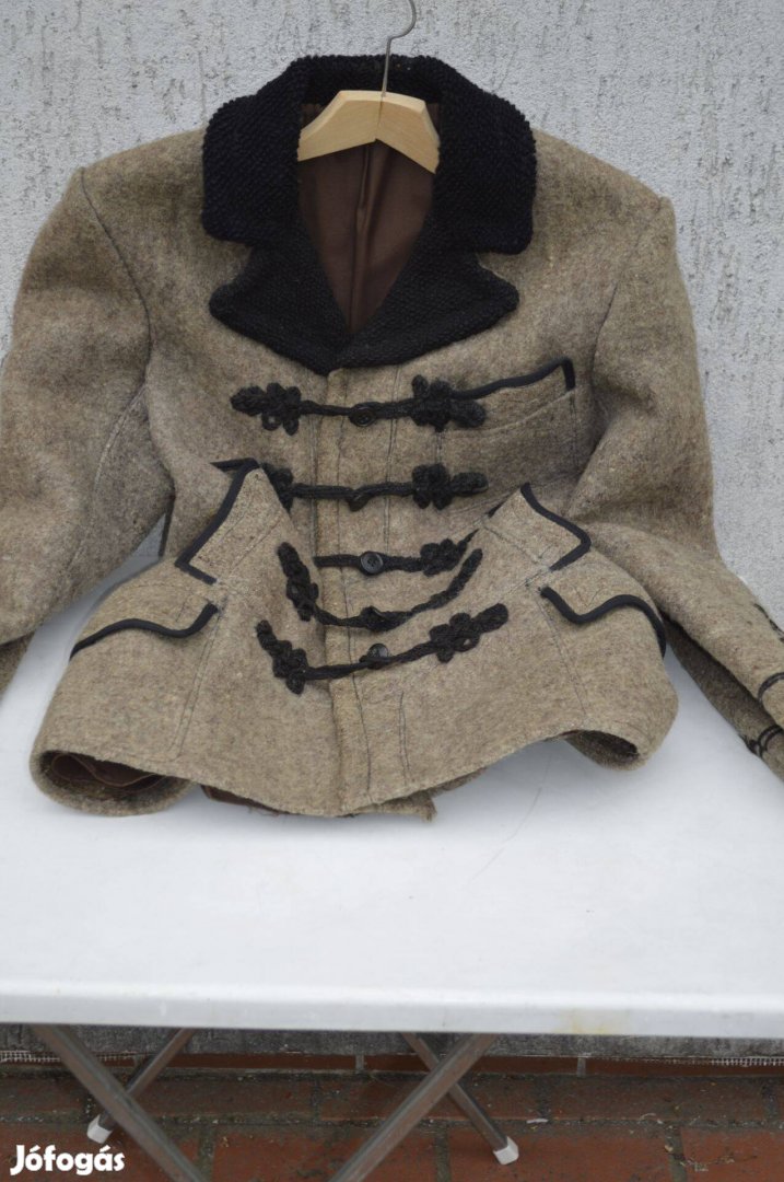 Székely zeke, fiú, S méret eladó