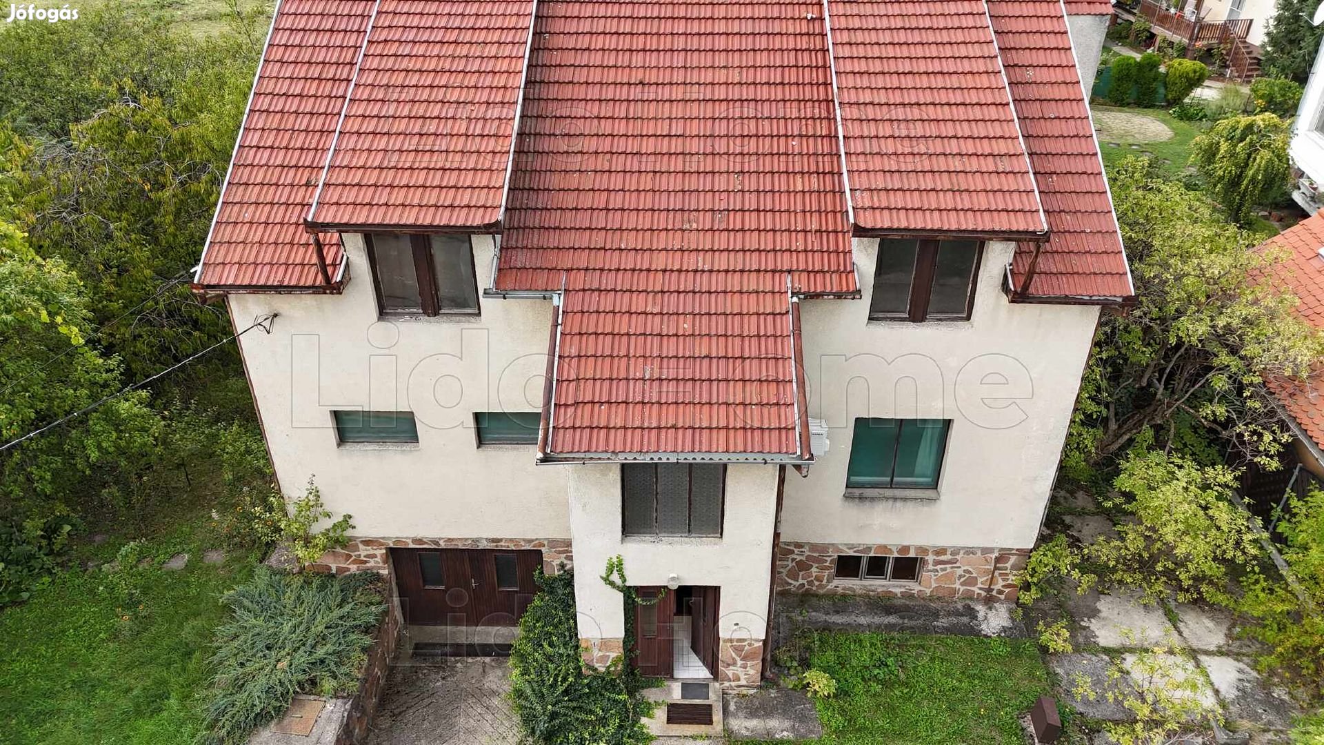 Székesfehérvár csendes részén családi ház eladó