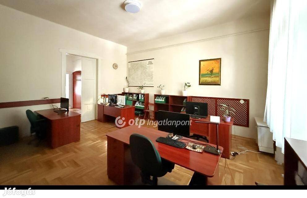 Székesfehérvári 172 nm-es lakás eladó 5119906