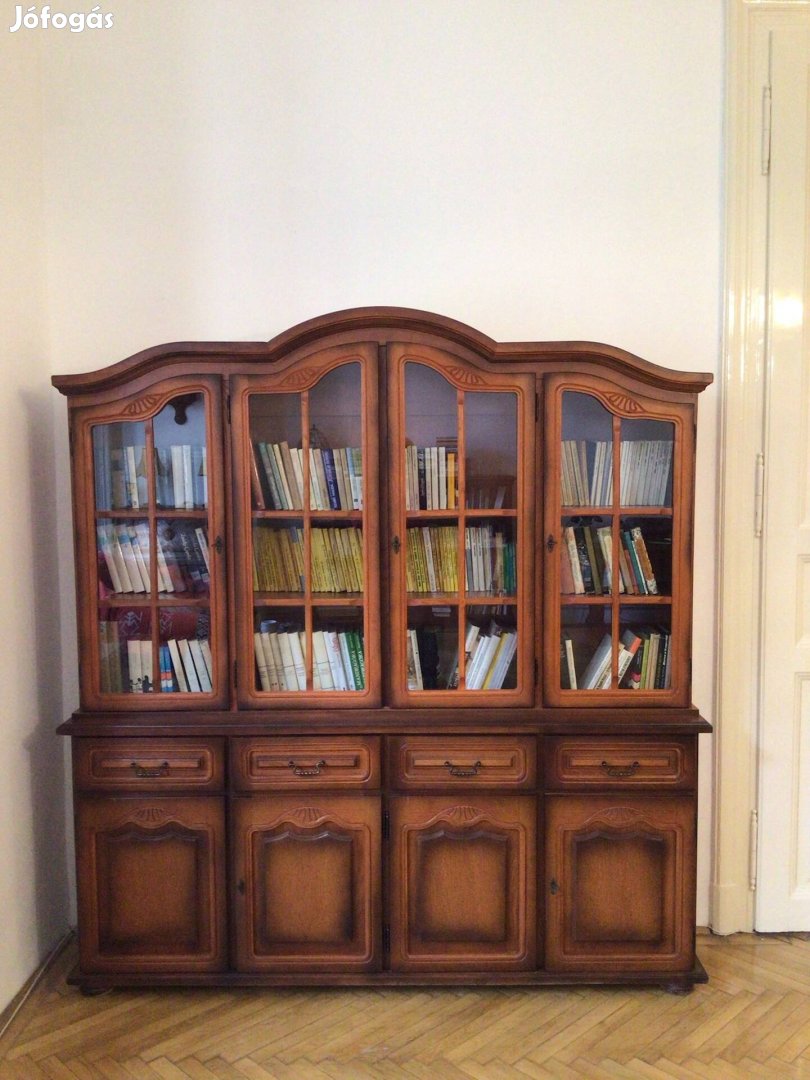 Szekrény / vitrines / tálaló