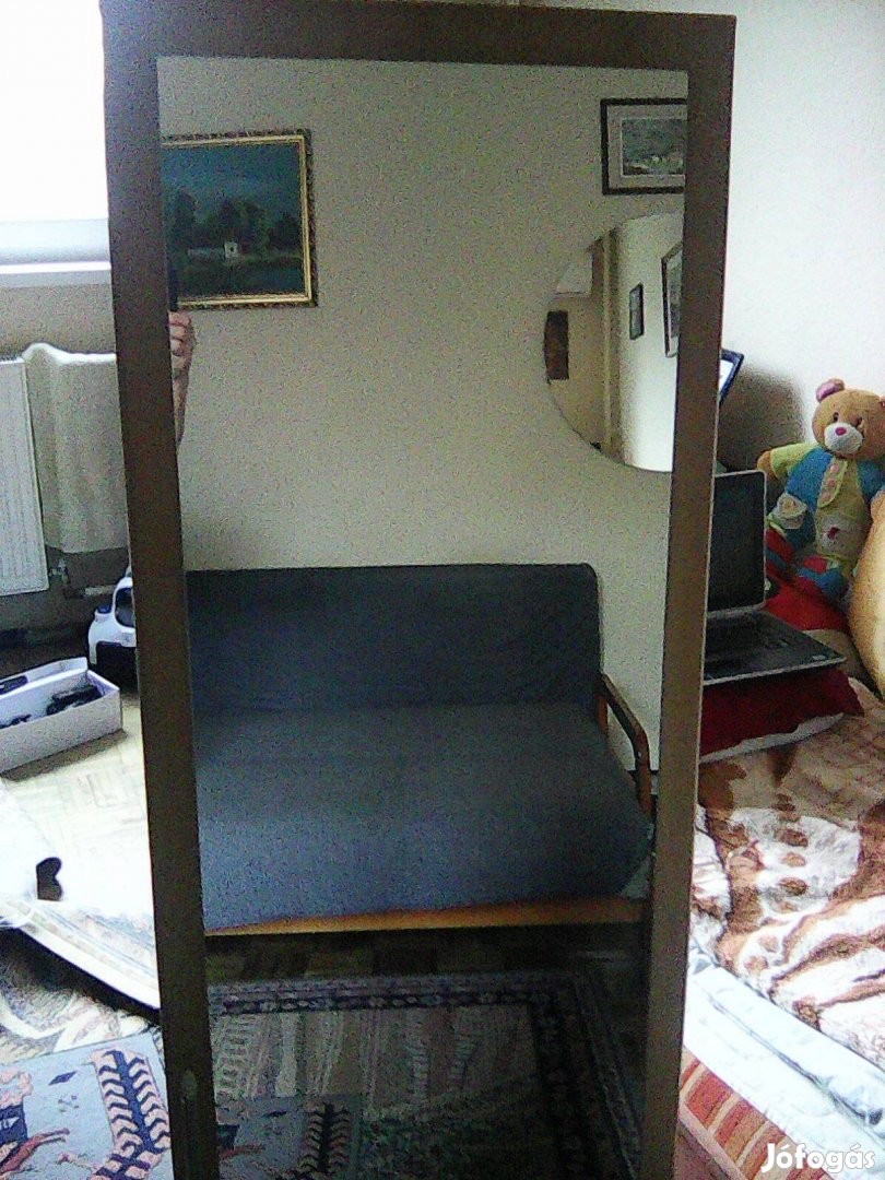 Szekrény ajtó tükör 140 mag 41 cm szélessége