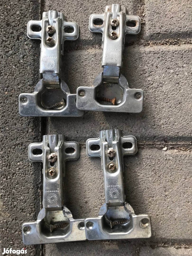 Szekrény zsanér 2 pár